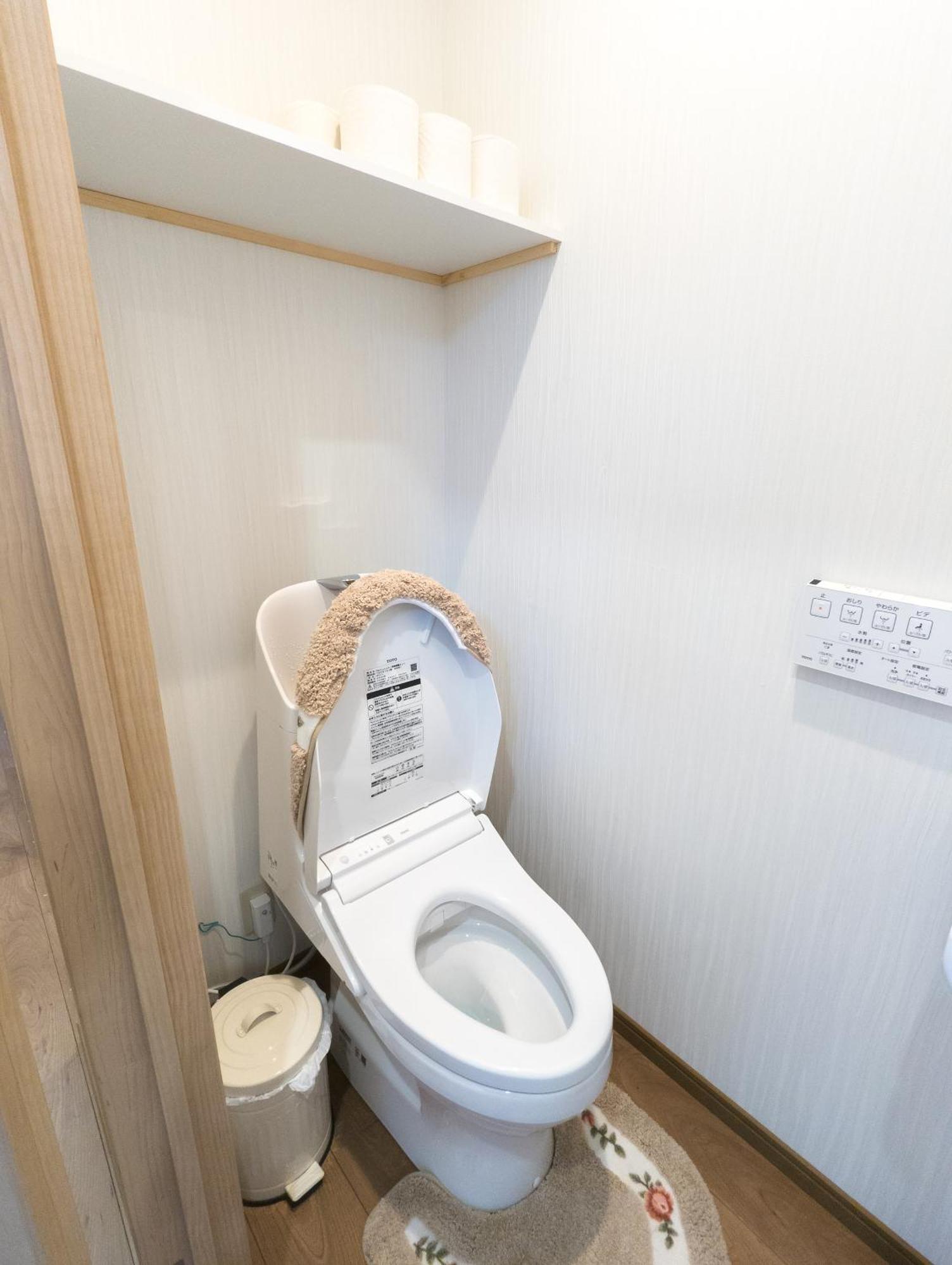花園町駅から1分 難波から4分 今年リフォーム済み シャワー洗面トイレ各階付き 通天閣難波天王寺大阪城近々 Wi-Fi有り 星夜屋 Apartment Exterior photo